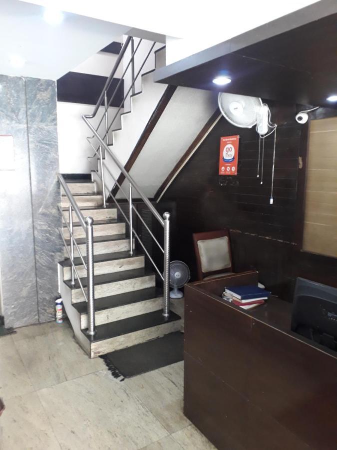 Seaqueen Residency Hotel Chennai Exterior photo
